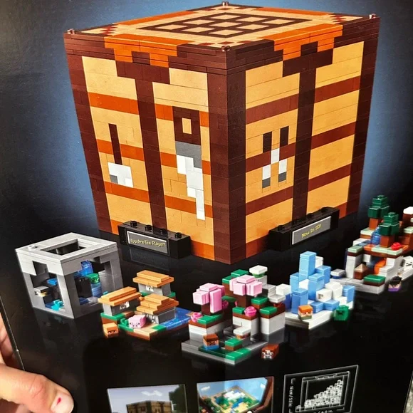 The crafting table Lego set Minecraft Crafting Box Set